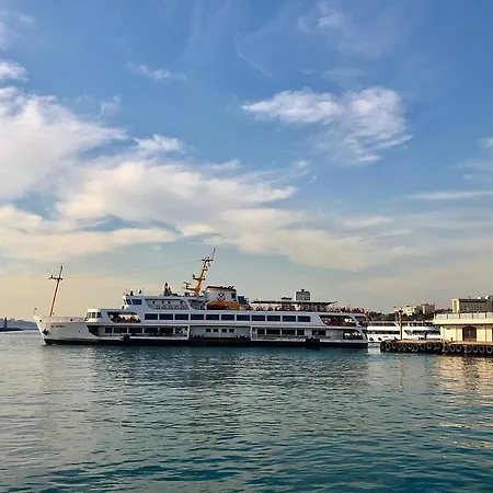 Peaceful Centre Of Kadikoey * Istanbul